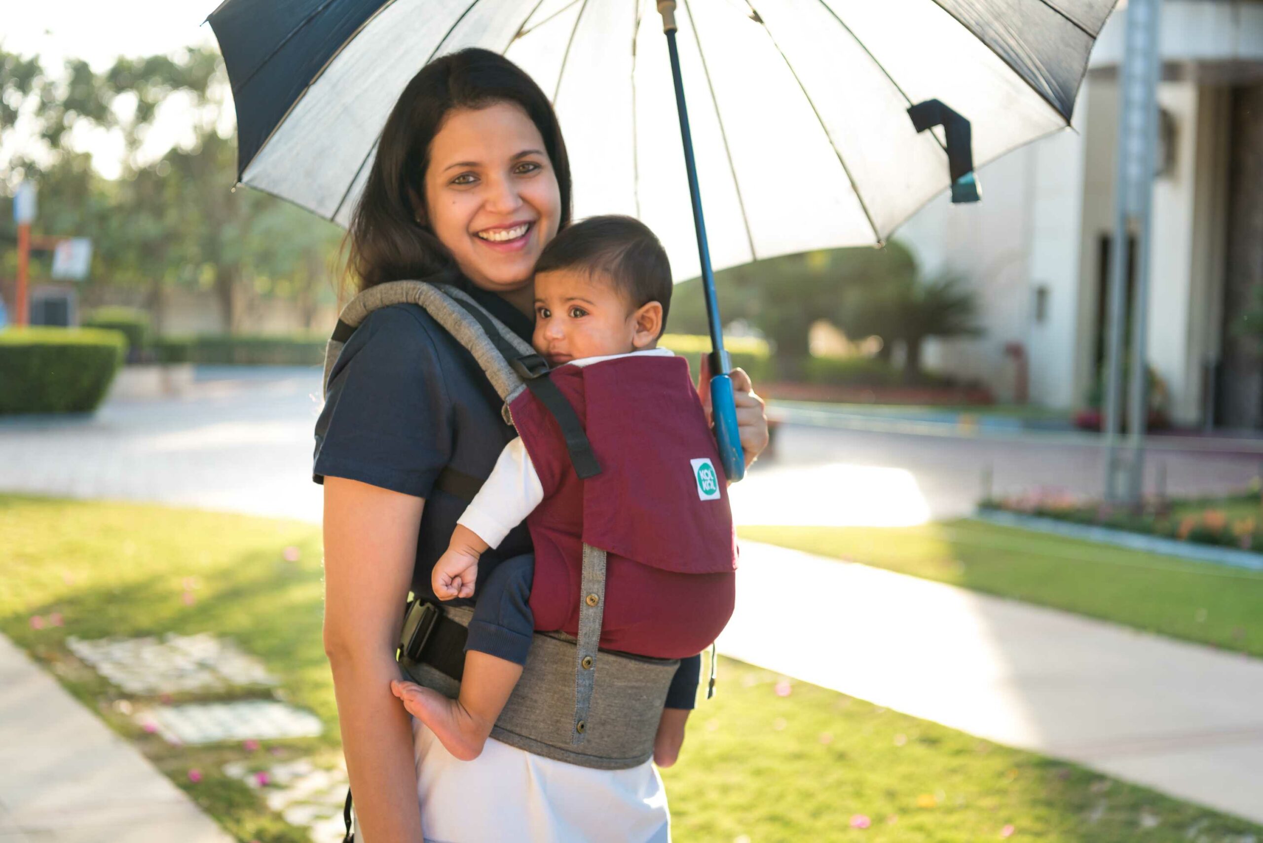 Baby carrier 