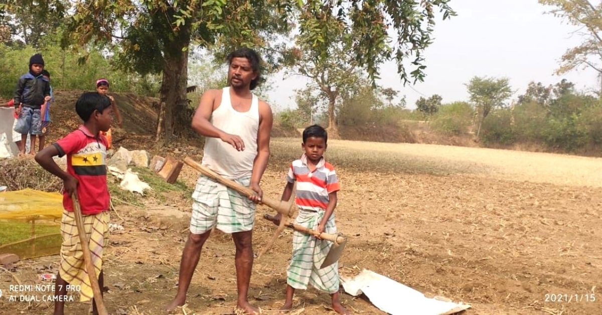 Meet ‘Dada’ & His Team Of Kids, Who Are Turning 40 Acres Of Barren Land Into A Mini Forest