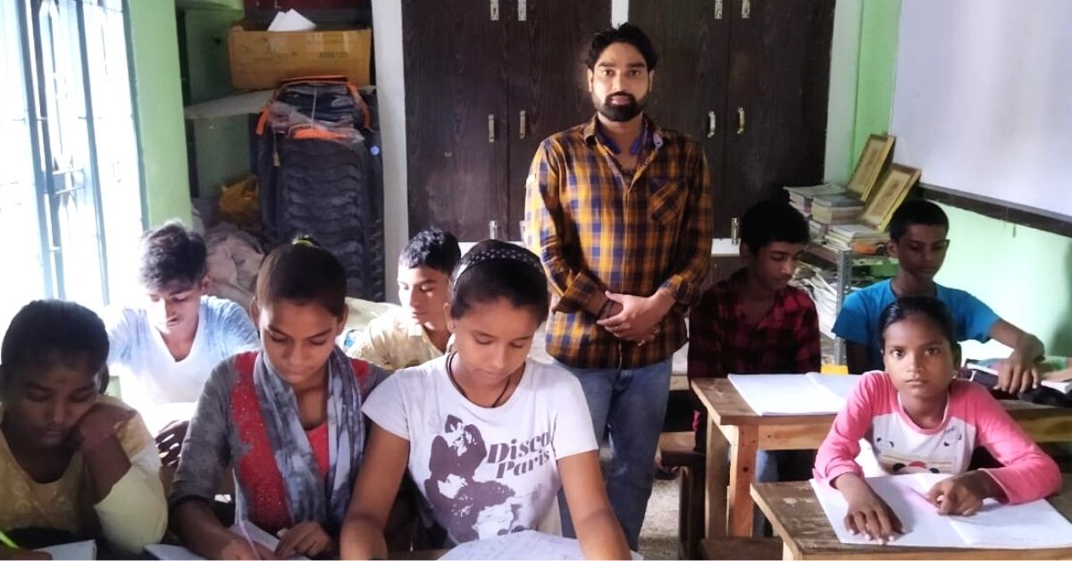 Domestic Help’s Son Once Struggled To Study; Today He’s Teaching 200 Kids For Free