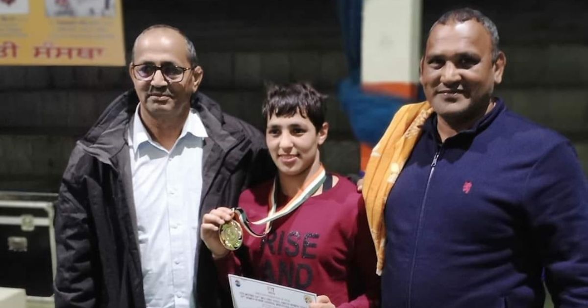 1st Indian Woman to Enter World Wrestling Finals: Anshu Malik’s Strength Is Her Father