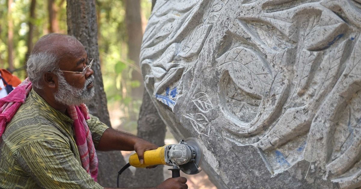 Artist Uses Ancient Art Technique on Rocks, Converts Maoist Area Into Tourist Hotspot