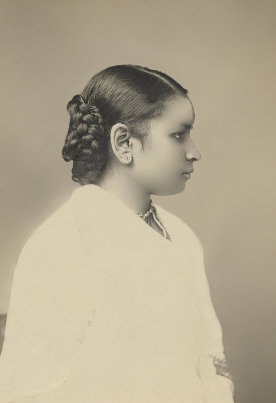 First female doctor of India, Anandibai Joshi