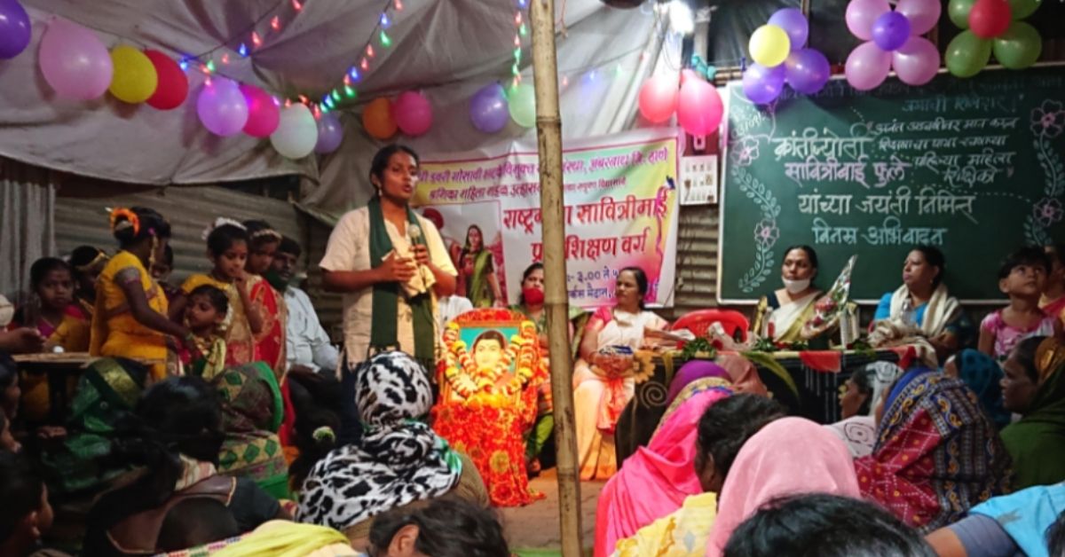 activist deepa pawar founder of anubhuti with members of nomadic and denotified tribes