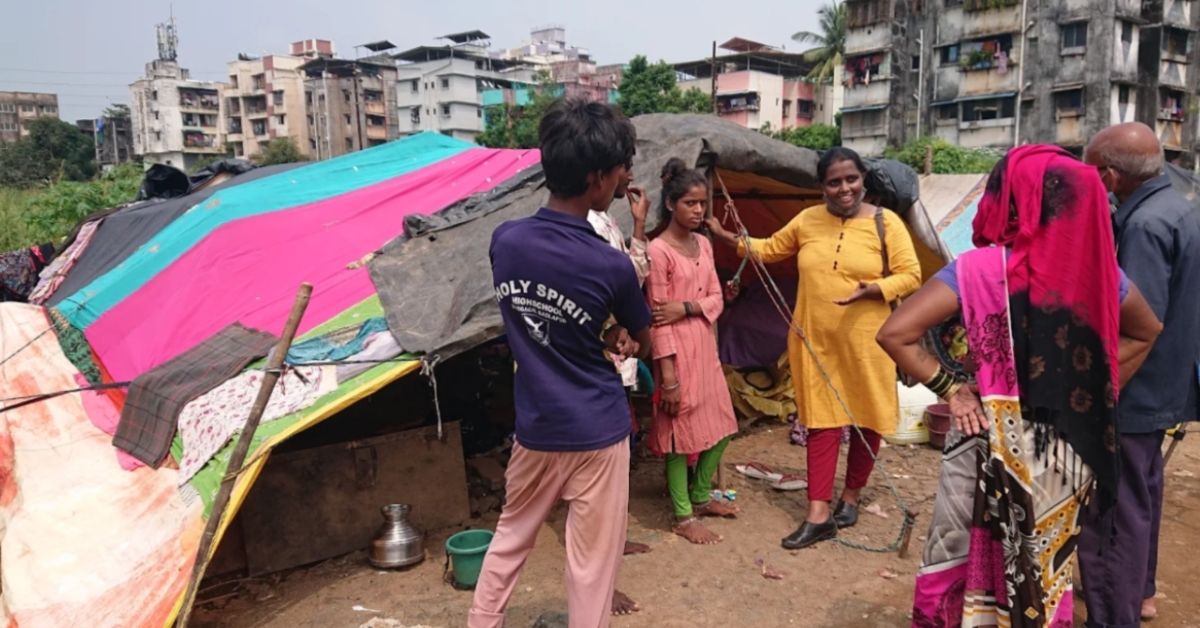 activist deepa pawar founder of anubhuti with members of nomadic and denotified tribes