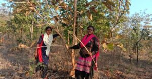 Meet ‘Jungle Ki Sherni’ & Her Team, Lone Guardians of A 250-Acre Forest in Jharkhand 