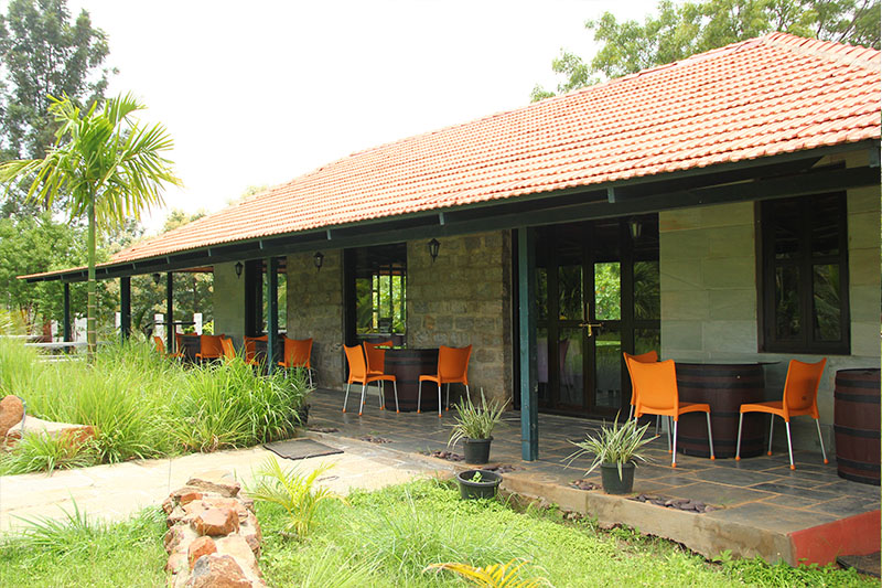 Vanaa Resort