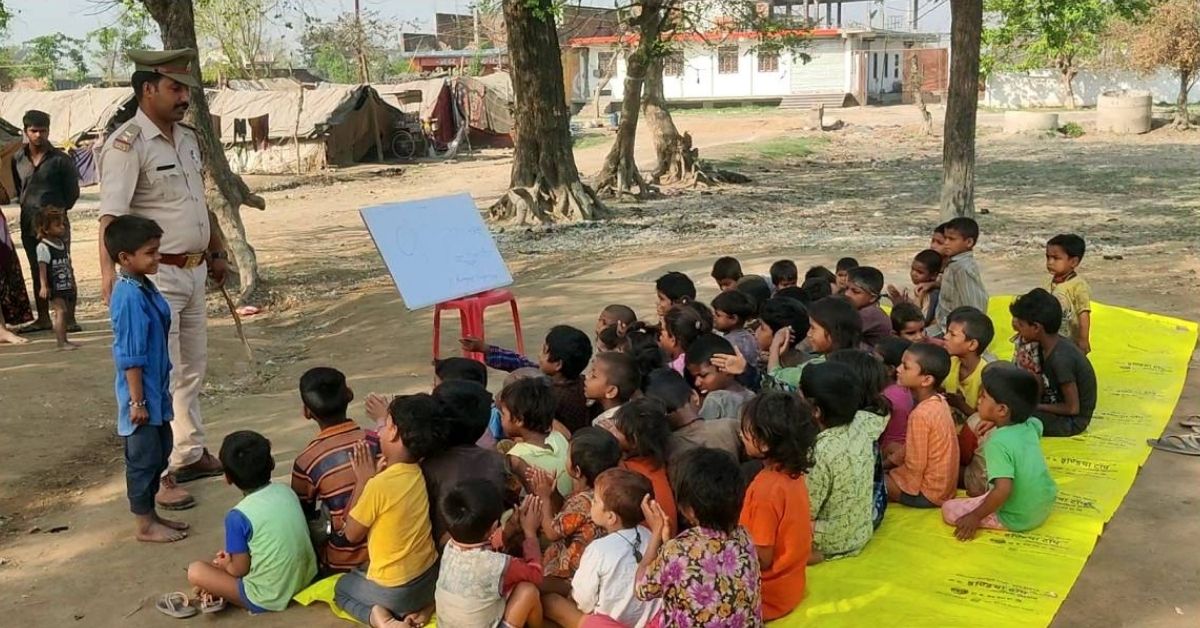 Why Ayodhya Policeman-Turned-Teacher Does Double Shifts & Educates Kids for Free