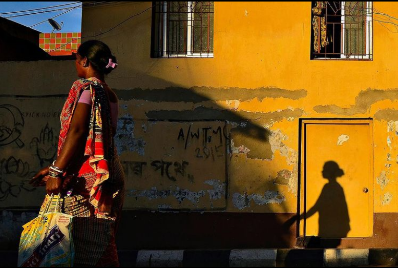 Love Kolkata? This Photographer Will Take You Back to Those Nostalgic Streets