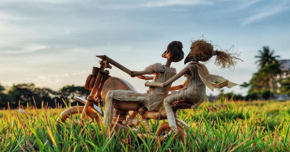 These Incredible Figurines Are Made of 100% Waste; Meet the Teacher Behind the Idea