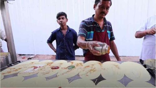 Dosas made at Ram ki Bandi