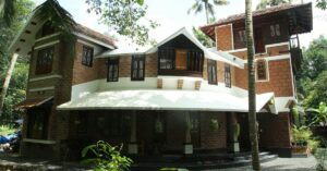 Made by Recycling 100-YO Wood, My Breezy Eco-Friendly Home Produces Biogas