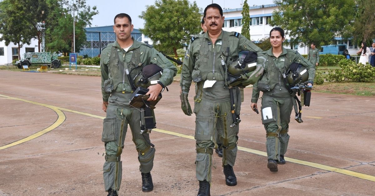 Father daughter fly in formation IAF