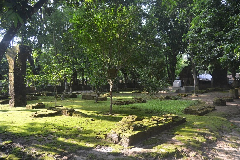 the remains of rokeya sakhawat hossain's childhood home in rangpur, bangladesh