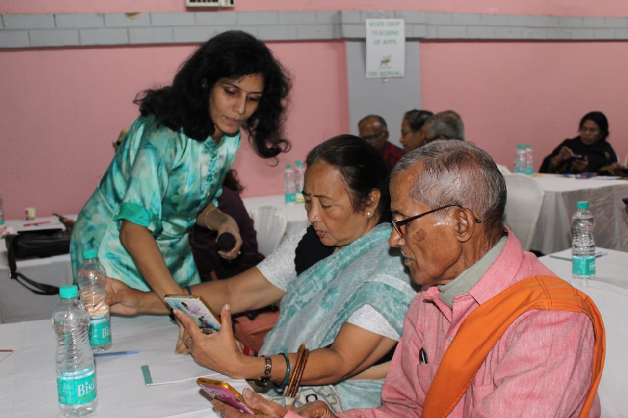 Neelam Mohta teaching senior citizens technology