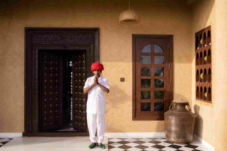 In Rajasthan, A Regal Farmhouse Stays Naturally Cool in the Desert