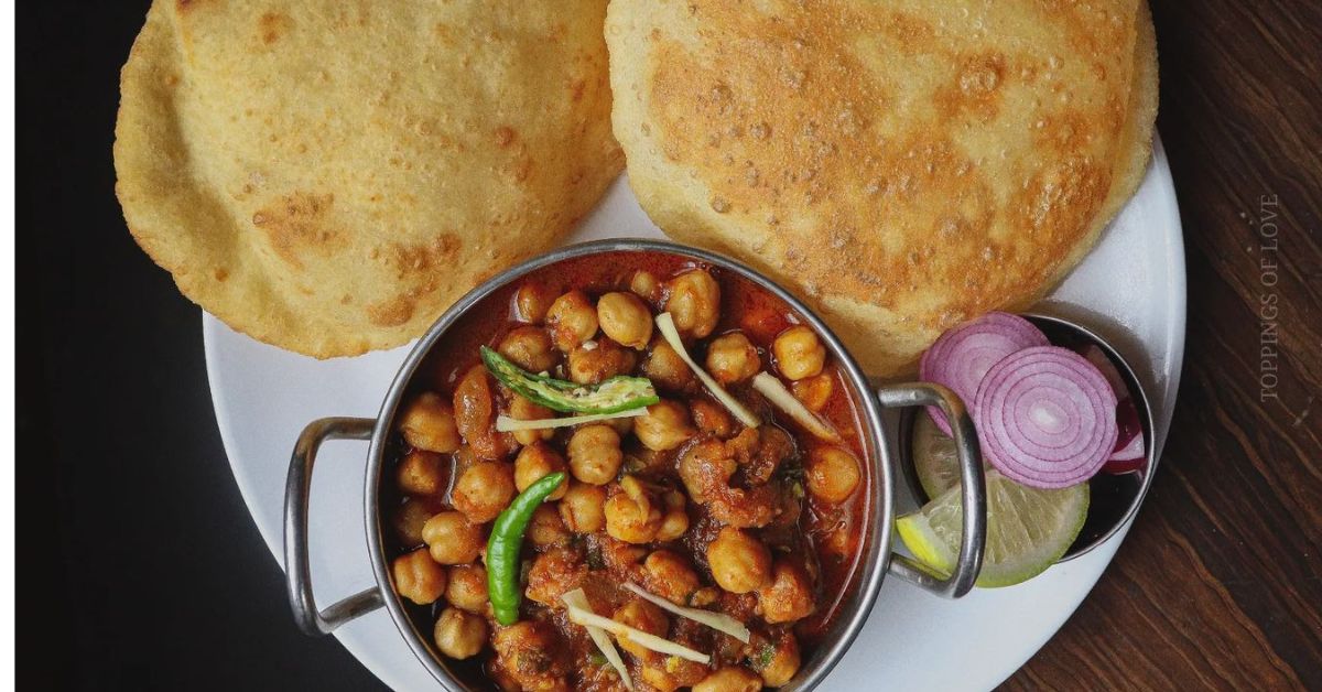 How Chole Bhature Travelled Through History & Made India Fall in Love