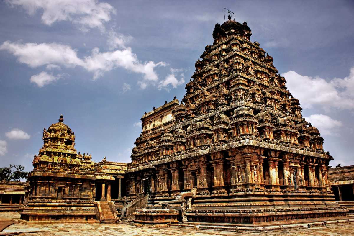 Pemandangan kuil Airavatesvara di Kumbakonam di Thanjavur. 