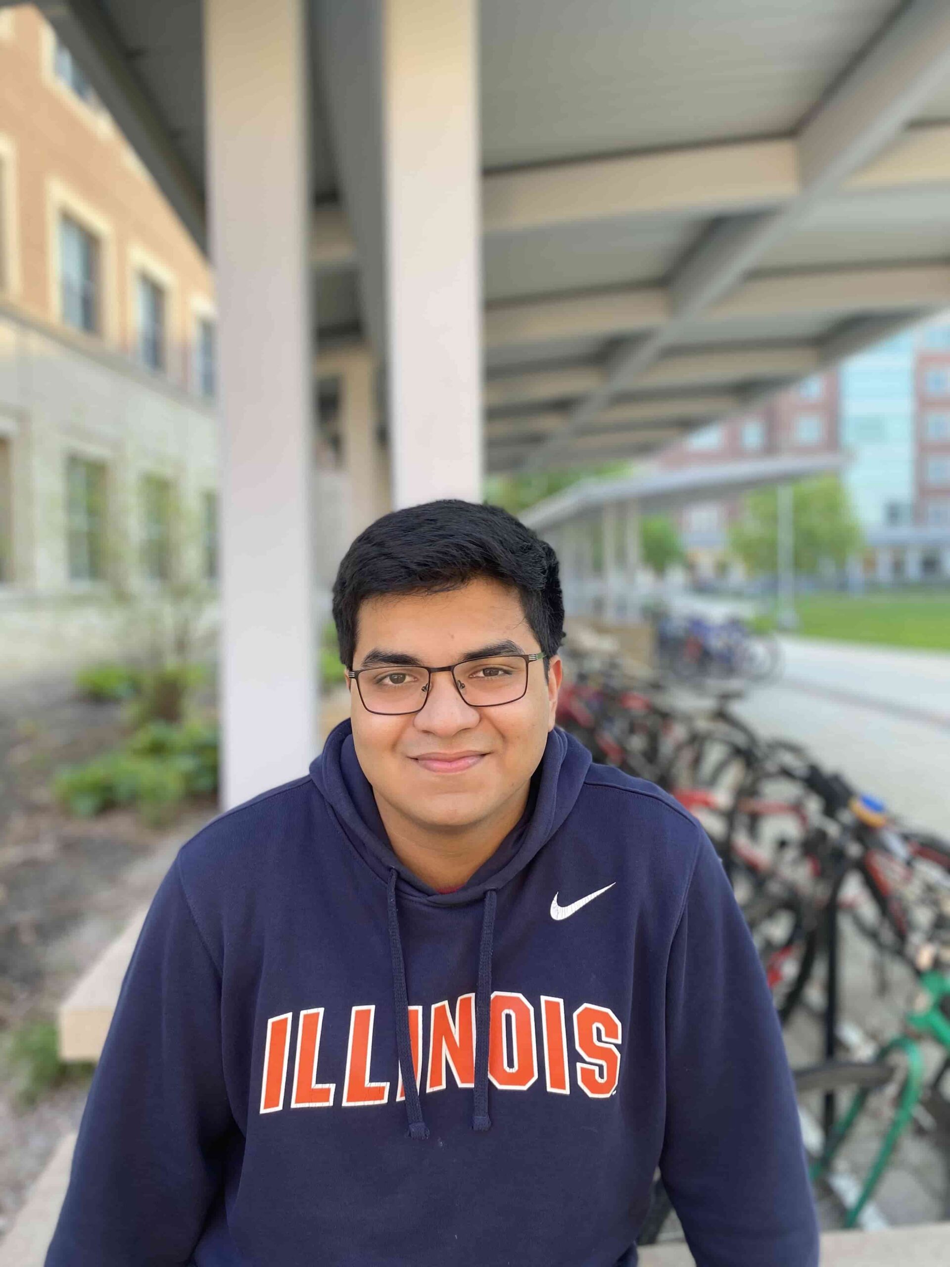 Mihir is currently pursuing electrical engineering at the University of Illinois