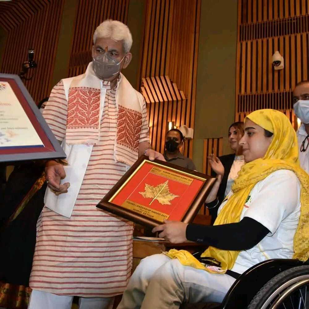 Ishrat Akther receiving a recognition for her game in wheelchair basketball