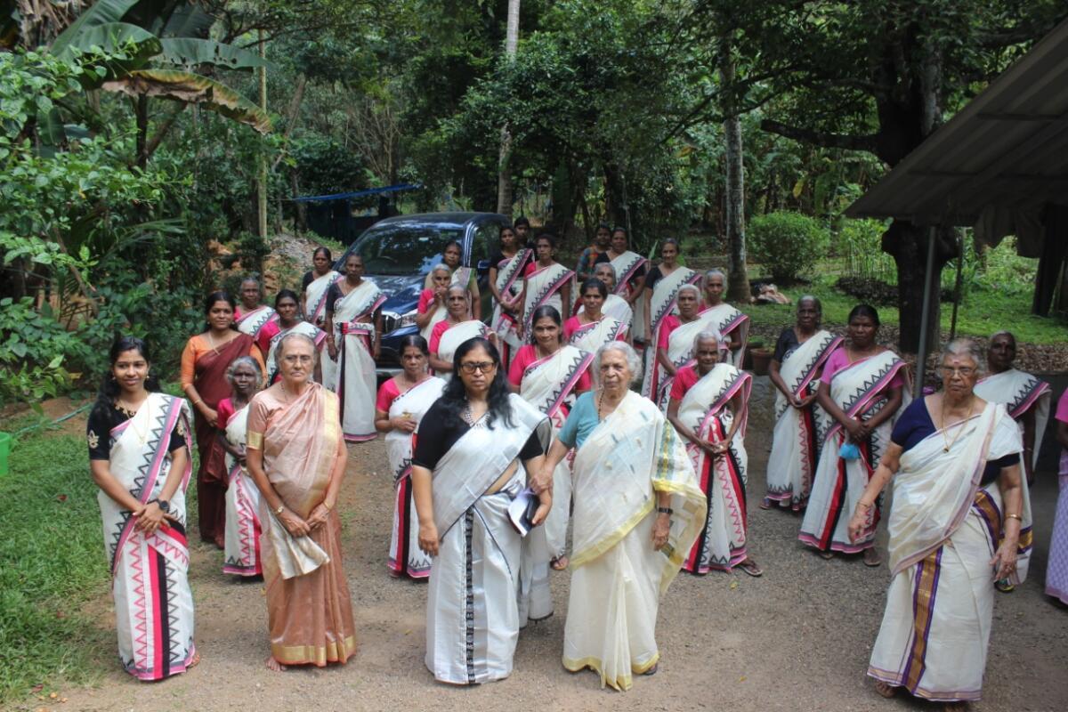 family meetups are conducted monthly in the day care manavodaya pakalveedu kottayam