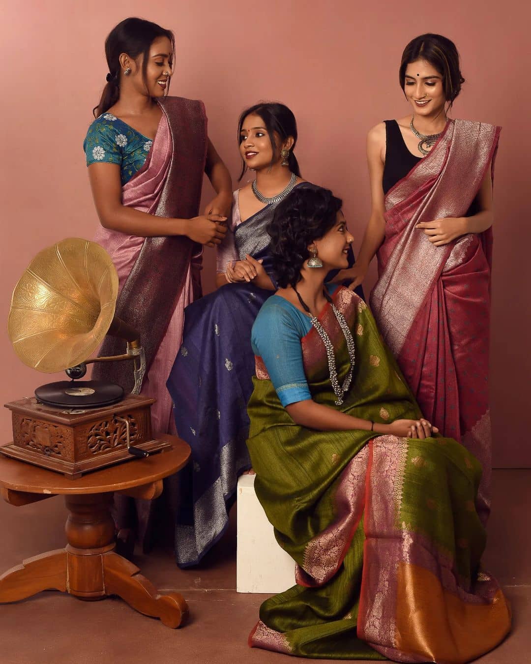 Models in Pikbig sarees