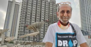 With 1 Simple Step Every Sunday, 87-YO Has Saved 20 Million Litres of Water in Mumbai