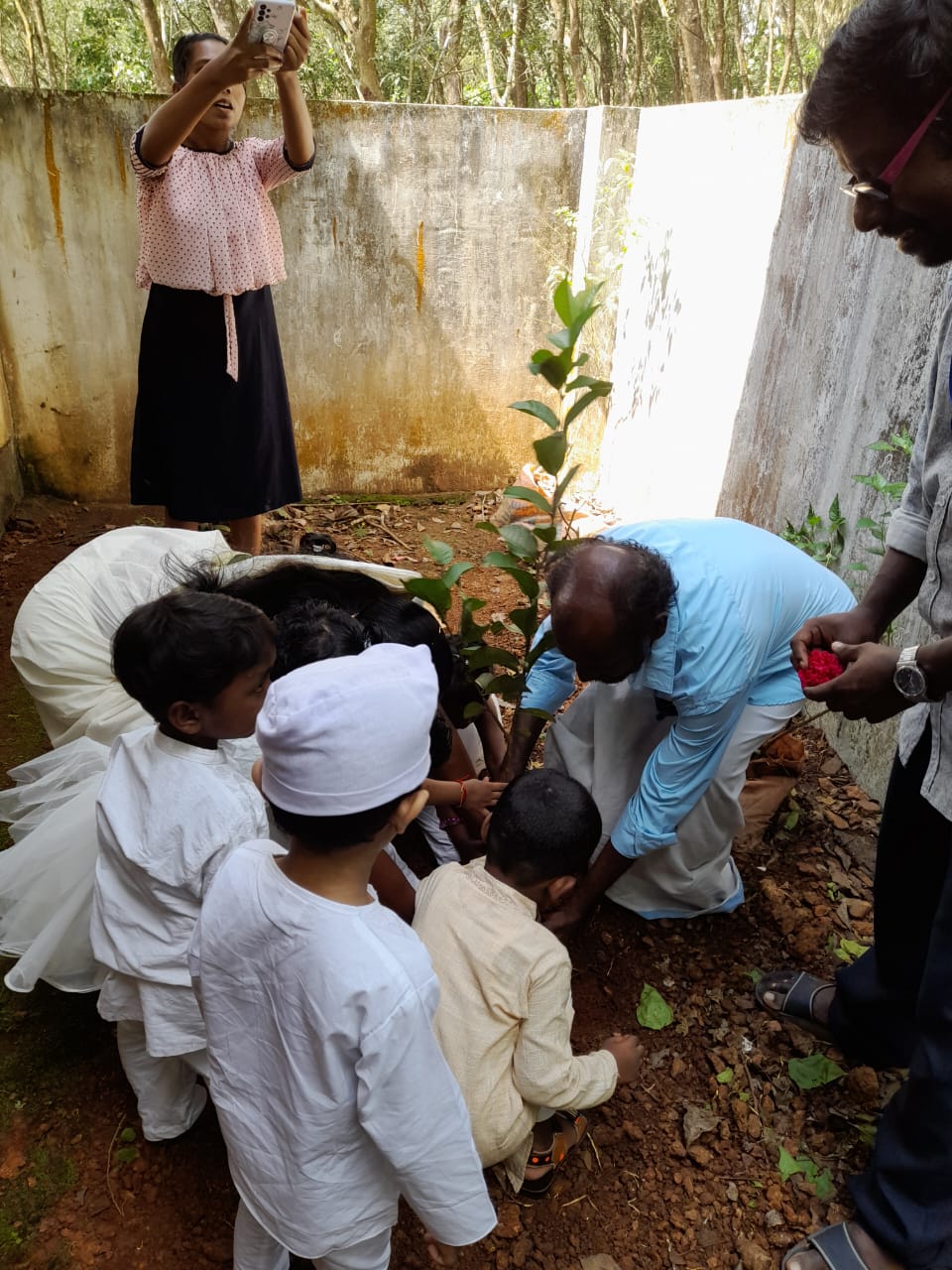 Daily Wager Spends ears Planting Hundreds of Trees in Schools