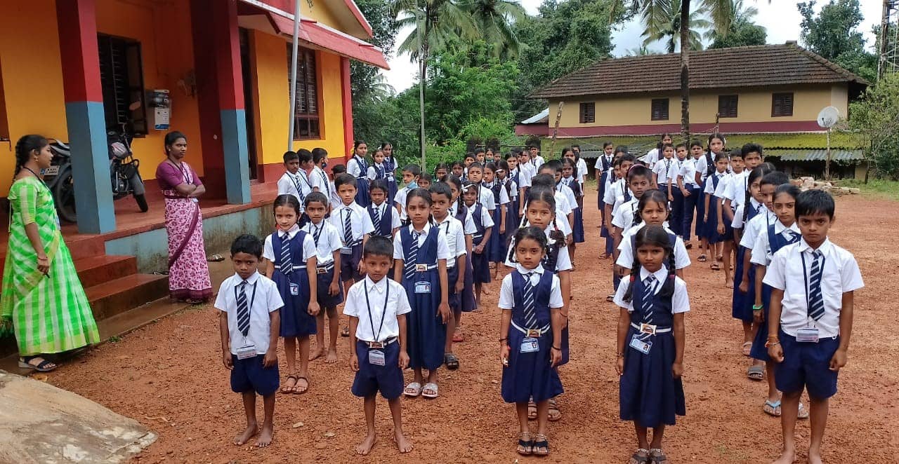 Sekolah Dasar Berbantuan di desa Savanalu