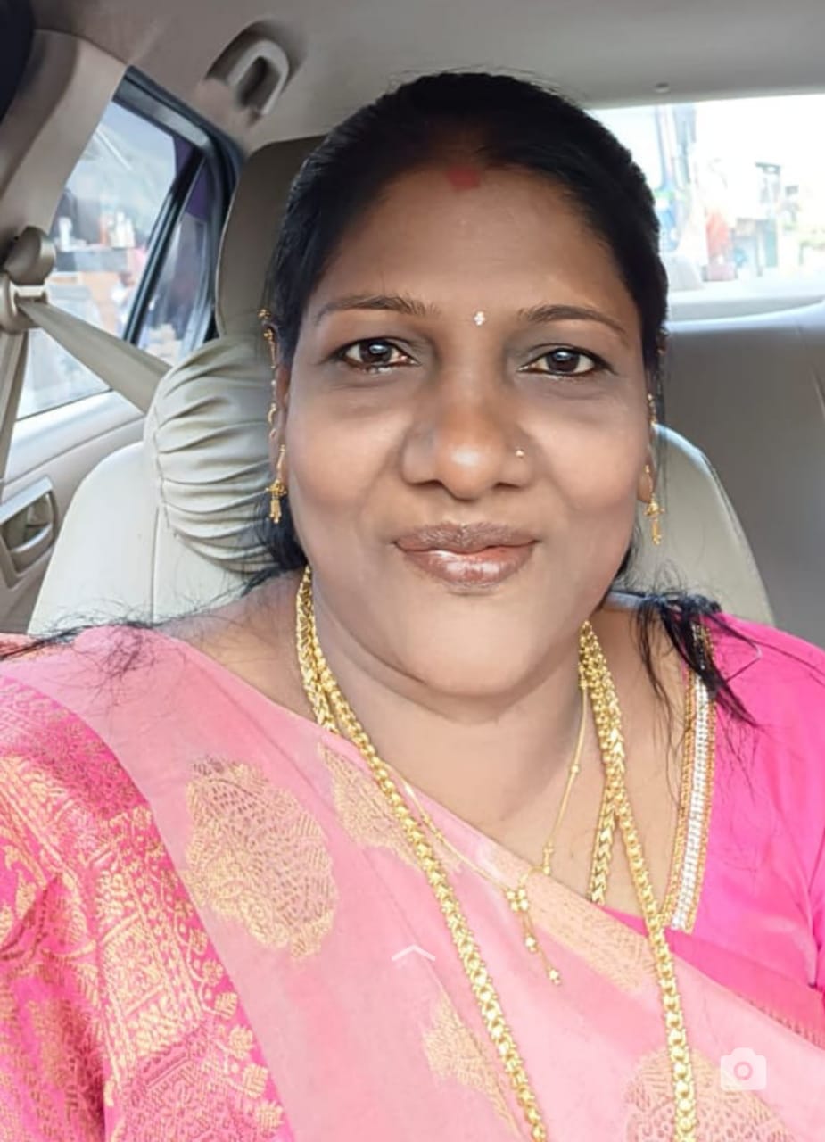 Esther Shanthi manages the Otteri cremation ground in Chennai