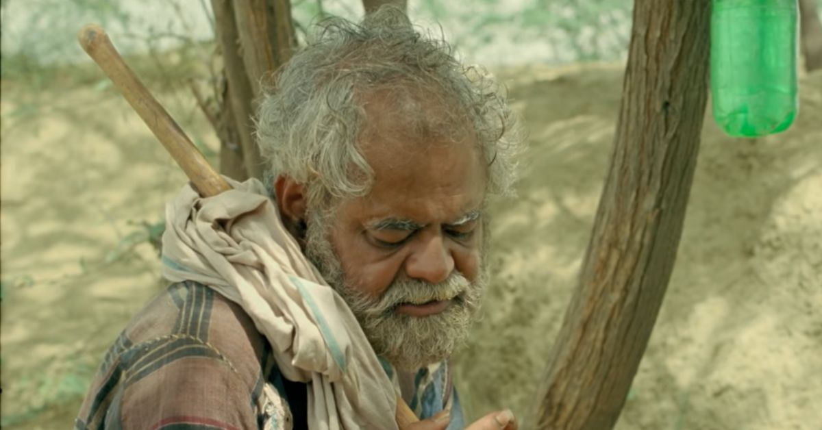 a still of sanjay mishra from indian film kadvi hawa 