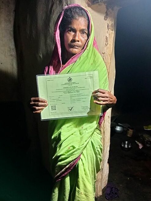 odisha widow Susani Munda received her widow pension thanks to twitter activist upendra mahanand
