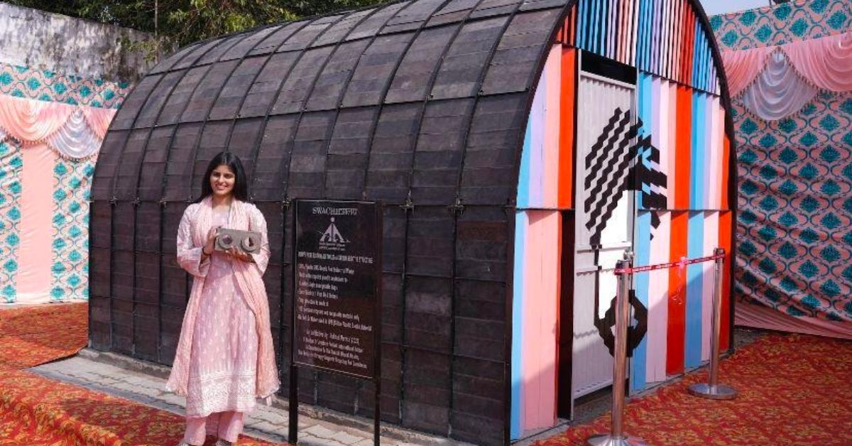​​18-YO Uses 4 Lakh Plastic Bags, Foundry Waste To Build India’s First Carbon-Negative Toilet