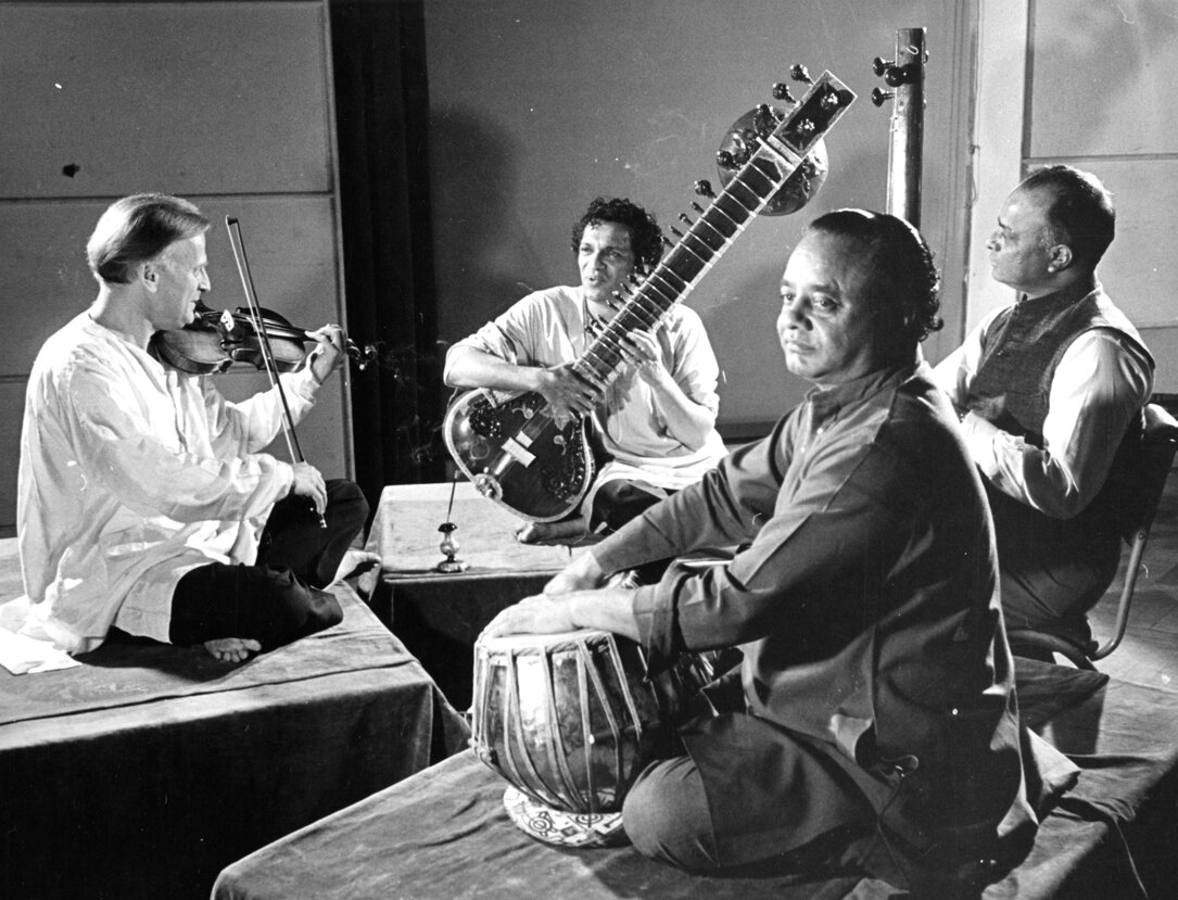 Ravi Shankar and Yehudi Menuhin performing together to win the Grammy Award