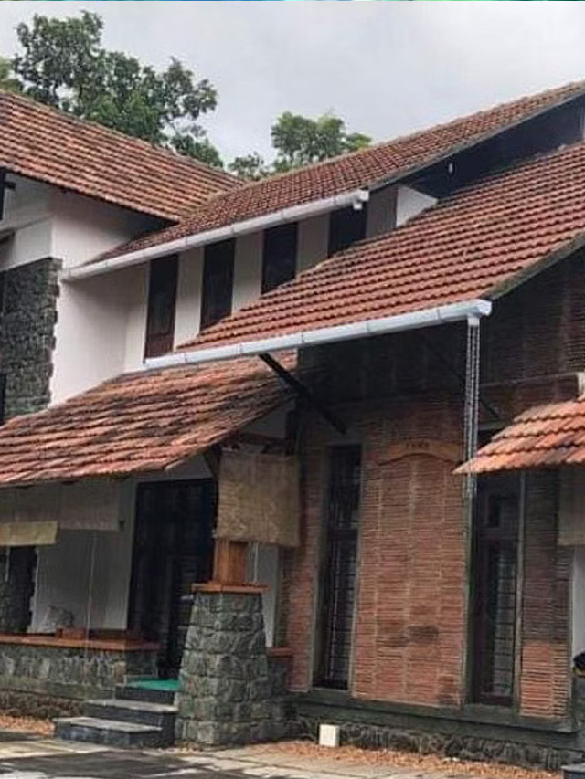 Saving Cost, Kerala Architect Used Upcycled Wood & Tiles To Build His Dream Home