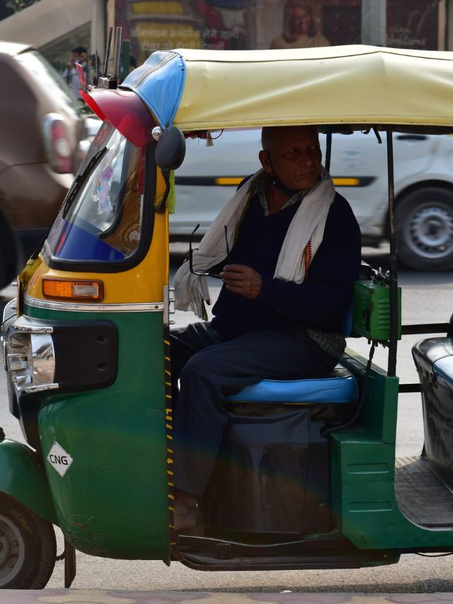 What Connects Italy & The Iconic Indian Auto Rickshaw? The Origin Story