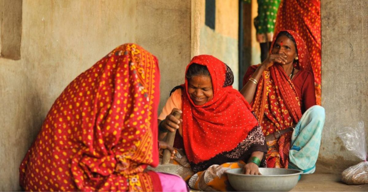 women from remote village in Maharashtra working for Aazol 