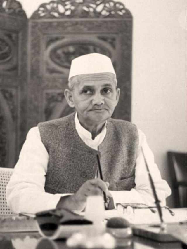 When India's PM Took a Loan to Buy a Car: 7 Interesting Facts About Lal Bahadur Shastri