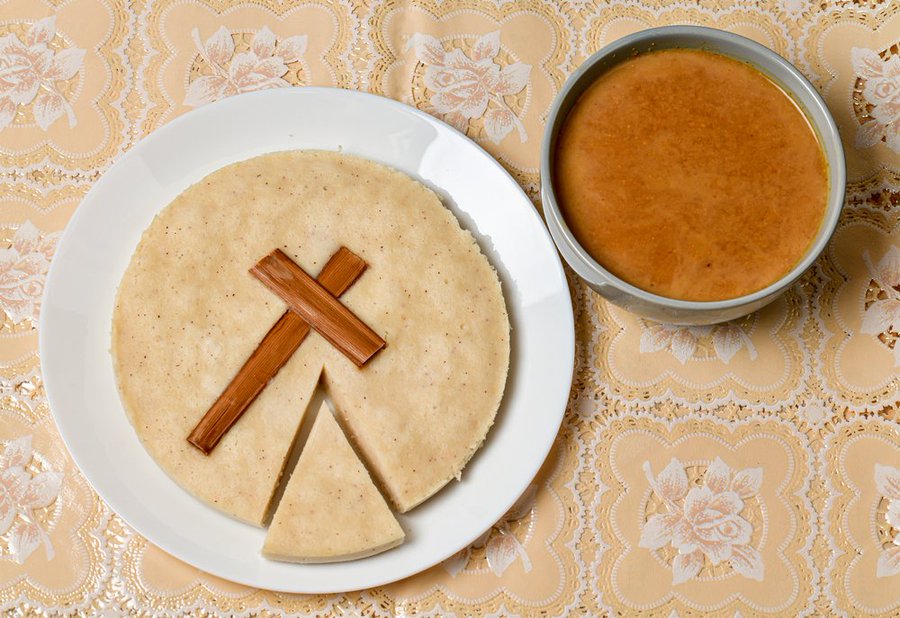 Pesaha appam eaten on Maundy Thursday