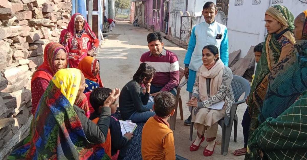 Along with one-on-one conversations, there are also group sessions where youth are empowered to use the digital resources at the centres