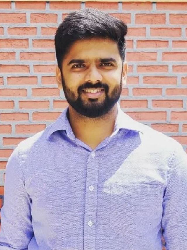 IAS Officer Shares Tips To Crack UPSC CSE While Juggling a FullTime Job