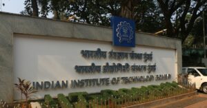 IIT Bombay & Guwahati Are Hiring Project Managers & Engineers; Apply Now
