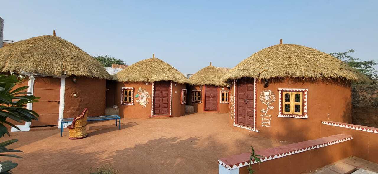 Chhotaram Prajapat Homestay in Salawas village of Jodhpur, Rajasthan is a mud home where guests can enjoy an authentic local experience