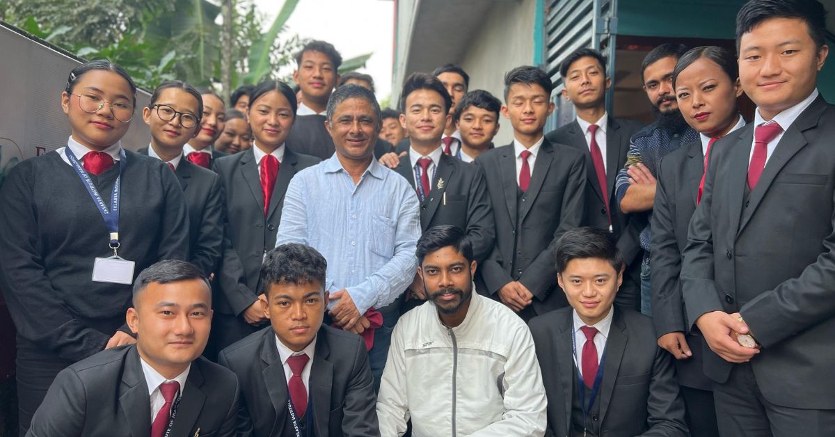 Raju Nepali capacita a los jóvenes de Bengala Occidental sobre los males de la trata de personas