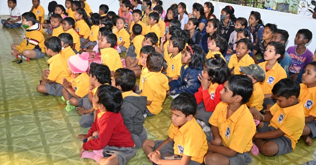 The Utkal Gaurav International School has classes right from kindergarten to Class 12
