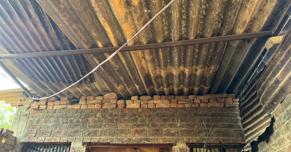 The tin sheets that are forming a protective covering over the centre are starting to corrode and this is posing a problem to the children's education, Picture source: Shyam ji