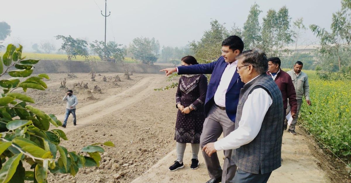 When former district magistrate IAS Manish Bansal visited the field, he found there was hardly any water in the river.