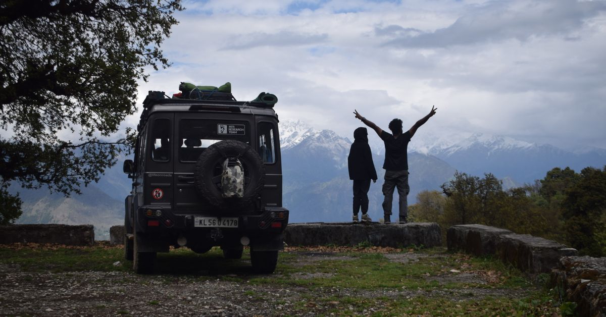 Sangeeth and Kavya on the road