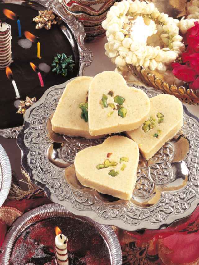 The Little-Known Story Behind Soan Papdi, India’s Favourite Diwali Gift