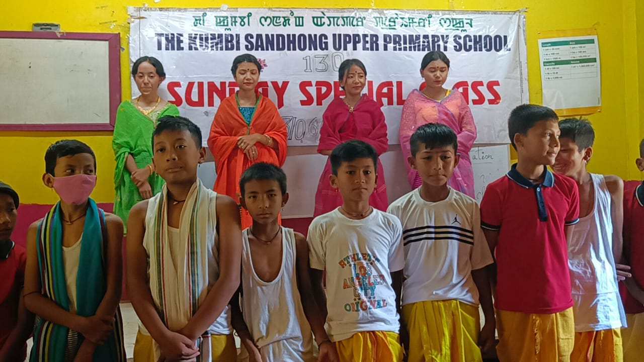 Students of the Kumbi Sadhong Upper Primary School participate in Indrakumar Singh's Sunday Special Class.