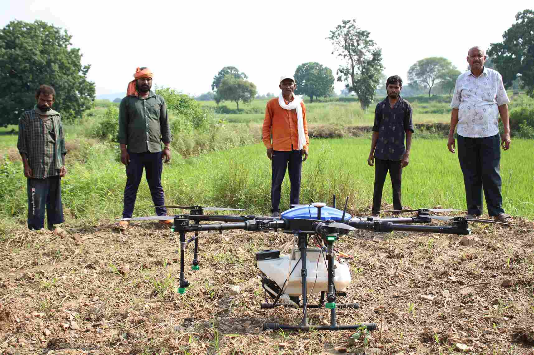 Agrichikitsa tackles agricultural challenges in Madhya Pradesh and Uttar Pradesh through integrated, technology-driven farming practices.